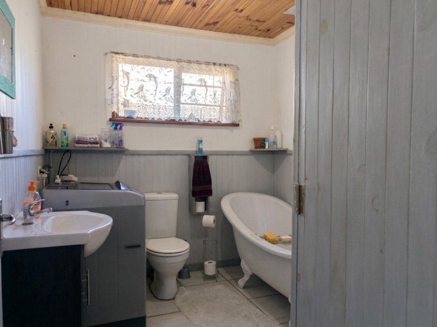 3 Bedroom Property for Sale in Boknesstrand Eastern Cape